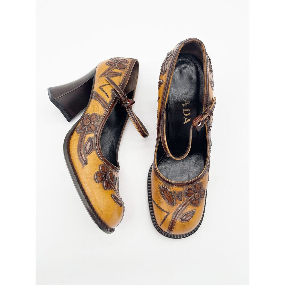 Prada Fall 1996 Runway Floral Appliqué Antiqued Leather Mary Jane Heels IT 37.5